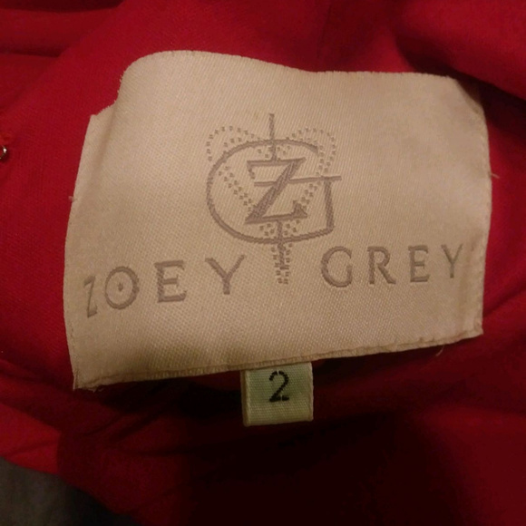 Formal Dress - Picture 3 of 5